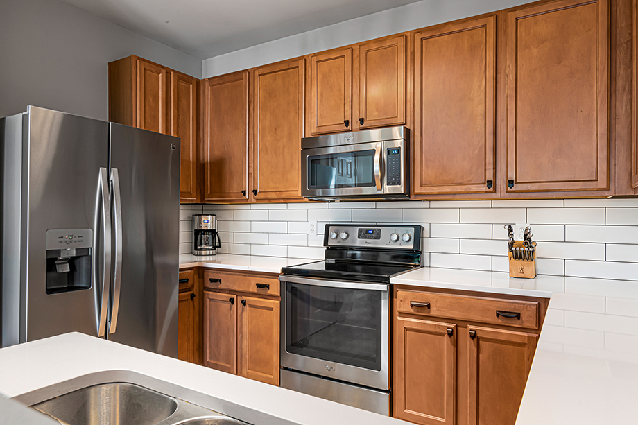 Traditional Kitchen Cabinets